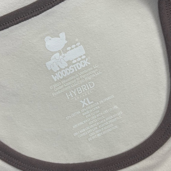 Woodstock l XL Hippies Welcome Novelty Graphic Festival Woman Hair Crop Tank Top - Picture 11 of 14